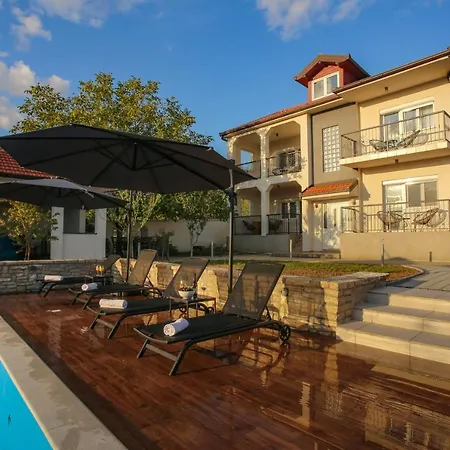 Infinity Villa