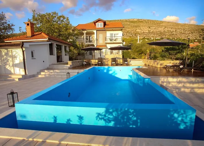 Infinity ヴィラ *